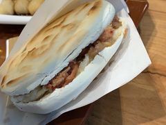 -樊记腊汁肉(西安咸阳国际机场店)