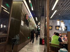 -爱碗亭·鲜炒湖南菜(壹城中心店)