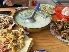 -美顺香食府鱼头老店(雪野湖店)