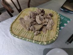 土鸡肉-名善山珍·野生菌汤锅(文殊院店)