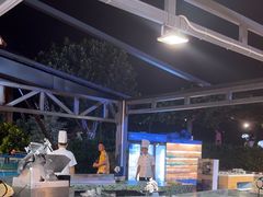 -渔家火锅·海鲜自助餐·演艺(亚龙湾天域酒店)