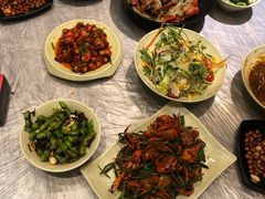 -巴厘龙虾·榜首油焖大虾(音乐学院·沿江酒馆店)