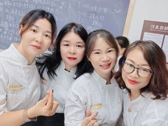 -美斯烘焙培训学院•蛋糕•面包•咖啡(宝安校区)