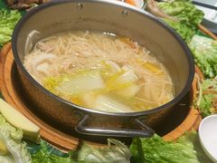 -椰小鸡·琼州糟粕醋·火锅(美兰缤纷城店)