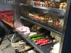 自助取餐区-陈氏老字号十三小炸炸店