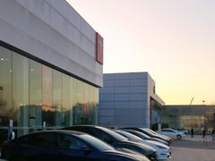 -TESLA 特斯拉(北京南四环中路特斯拉中心)