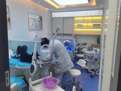 -蕾特恩专业祛痘旗舰店