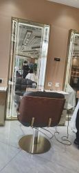 -一東造型烫发染发
