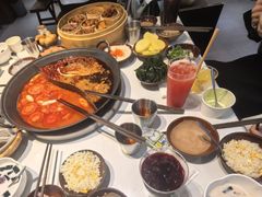 -卤校长老火锅(杨家坪直营店)