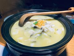 -九锅一堂酸菜鱼(学府凯德店)