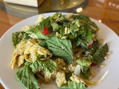 鲜荷叶炒鸡蛋-北京小肠陈饭庄(方庄店)