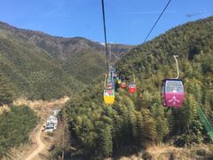 -浙东第一尖雪山欢乐谷