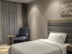 -兴芮温泉度假区