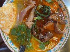 -金杨拉面王小吃面馆·牛三宝面·红烧牛肉粉