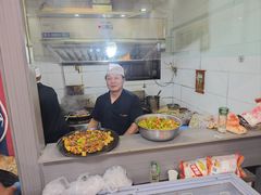 -老周炒拨拉(甘州总店)