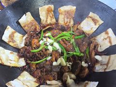 地锅鸡-皖北巫氏三胖地锅鸡(长淮总店)