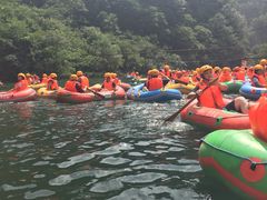 -秦岭峡谷漂流景区