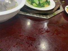 -绿色墨脱石锅城