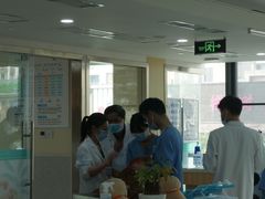 -谐和贝康宠物医院24小时·宠保定点(急重症转诊中心)