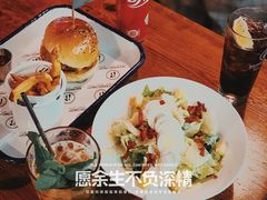 沙拉-BAIA 巴亚