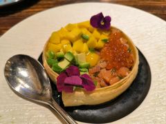 三文鱼塔塔配红鱼子酱-格鲁·秀色Georgia’s Feast