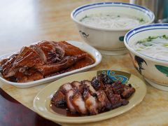 烧鹅下庄-香辉食馆(新兴路店)