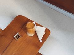 -Line 咖啡(石厦花园店)