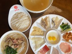 -建新园过桥米线(老街店)