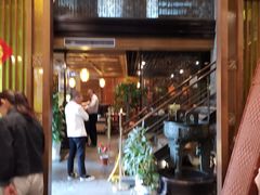 门面-功德林(南京西路店)