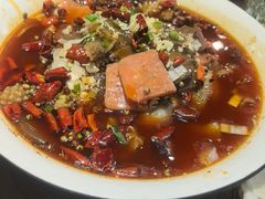 -东口码头·烧鸽子·鱼头泡饼·地方菜(金鹰悦城店)