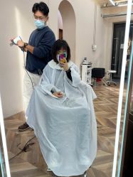 -Hair Co.一间沙龙