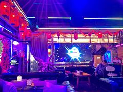 -喜鹊音乐酒馆(西街店)