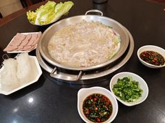 -老来福·非遗酸汤兔(凯旋路店)