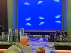 -Whisper Bar 