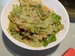 -阿瓦山寨·湘菜现炒·剁椒鱼头王(咸阳总店)