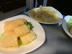 -煲王粤菜餐厅(中侨中心店)