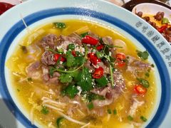 -雍哲港式餐厅(现代广场店)