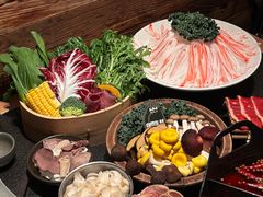 -三出山火锅(南京万象天地店)