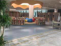 -广州市白云区图书馆