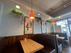 -愉肴麻辣香锅(中北镇店)