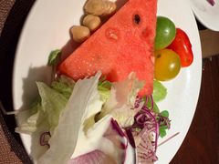-食间牛排(重庆路万达店)