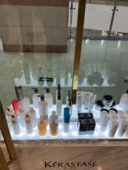 -八佰伴8008星级形象店