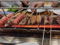 -哈尔滨小酒馆·鲜肉现穿自助烧烤(康新花园店)
