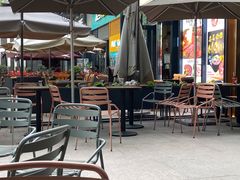 露天位-Tims天好咖啡·贝果(星展店)