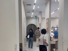 -HIMO海马体照相馆(上海华润CP静安店)