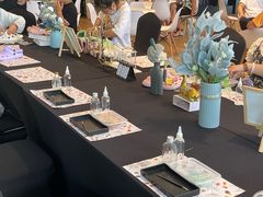 -奔驰上海利星(七宝店)