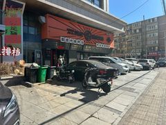 -鸣记脆皮烤鱼·海鲜烤鱼(三八广场店)