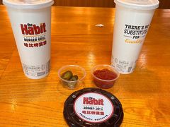-The Habit Burger Grill 哈比特汉堡(复兴soho店)