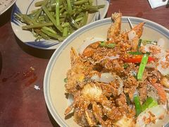 -Cuc Gach Quan Restaurant