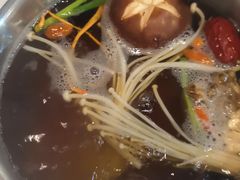 -德天肥牛海鲜火锅(龙吟坊店)